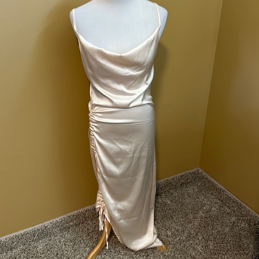 ⭐️NWOT  Lyaner Cowl Neck Satin Slip Dress